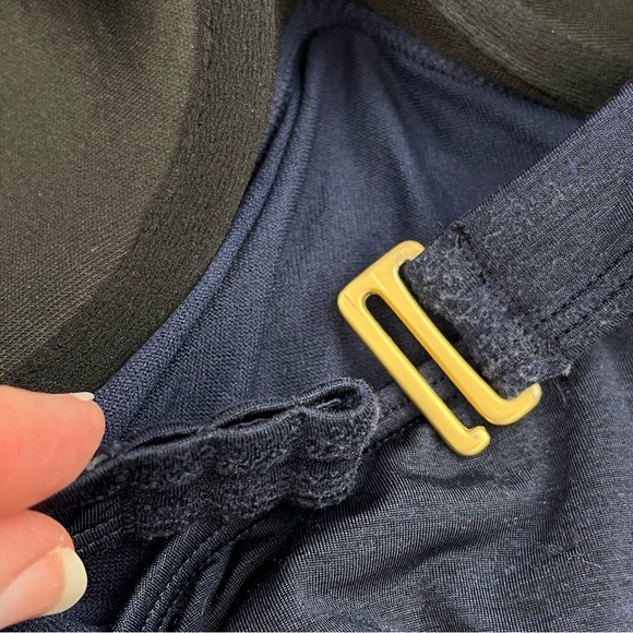 Athleta Aqualuxe Bra Cup 2-Way Tankini Swim Top Navy Blue Sz 32 B/C - Picture 9 of 14